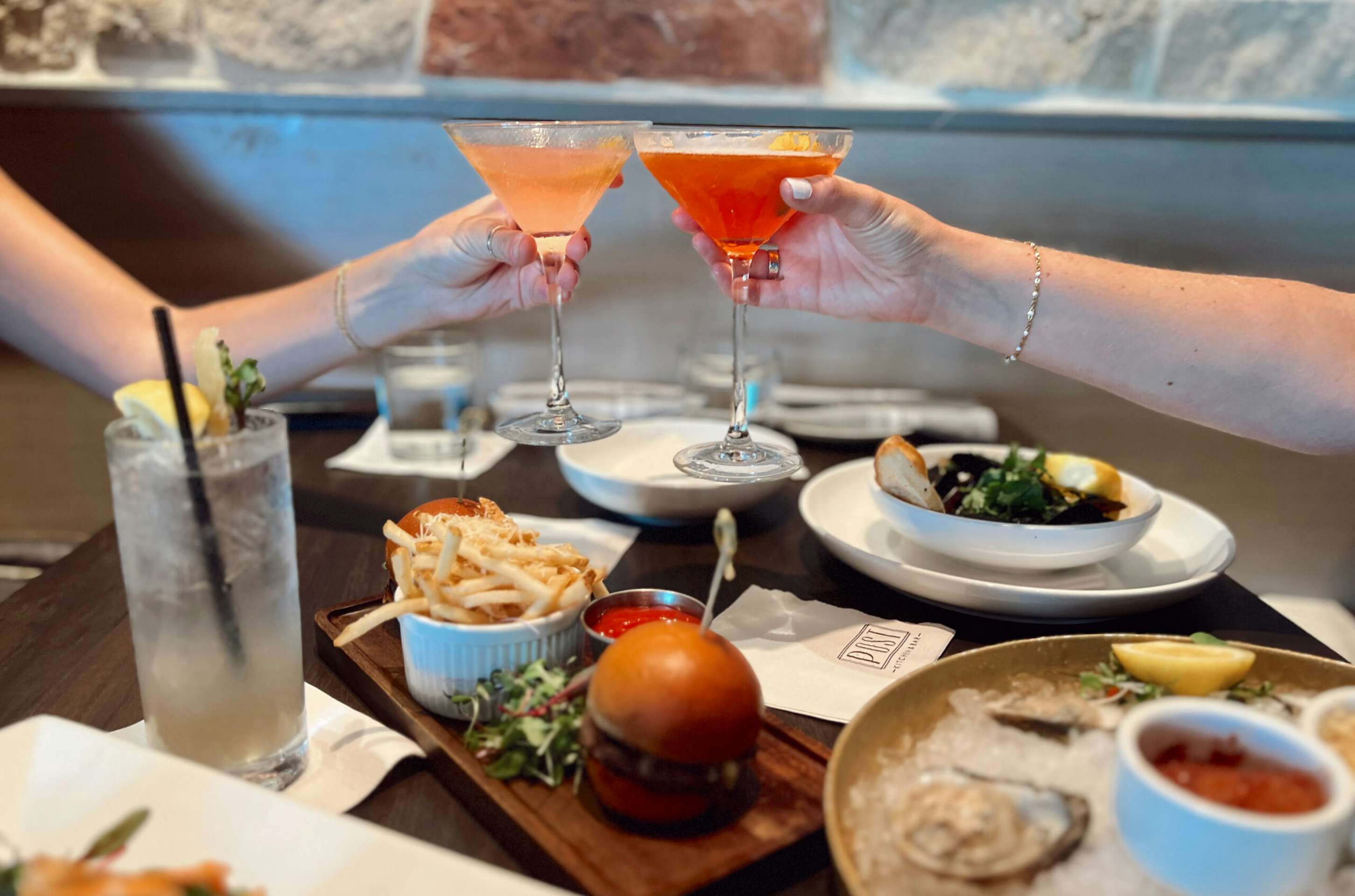 Don’t Worry, Be Happy: 20+ Spots For Happy Hour At UTC